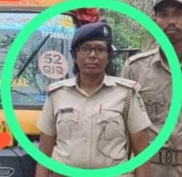 ମହିଳା ଏସଆଇଙ୍କ ଦବଙ୍ଗଗିରି