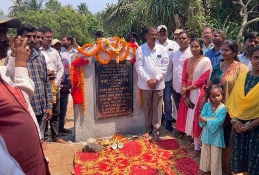 ବିଧାୟକଙ୍କ କରକମଳରେ କଲ୍ୟାଣମଣ୍ଡପ ଭିତିପ୍ରସ୍ତର