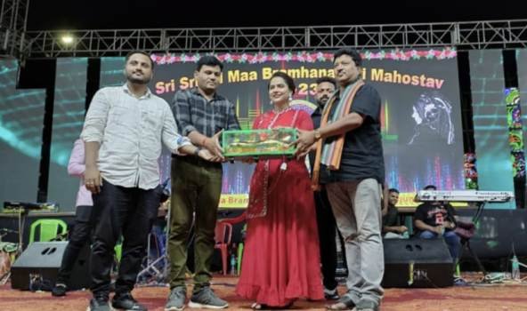 ବେଲଗୁଣ୍ଠା ଠାକୁରାଣୀ ଯାତ୍ରା:ଅସୀମା ପଣ୍ଡା ଲାଇଭ୍ କନସର୍ଟରେ ହଜାର ହଜାର ଦର୍ଶକ