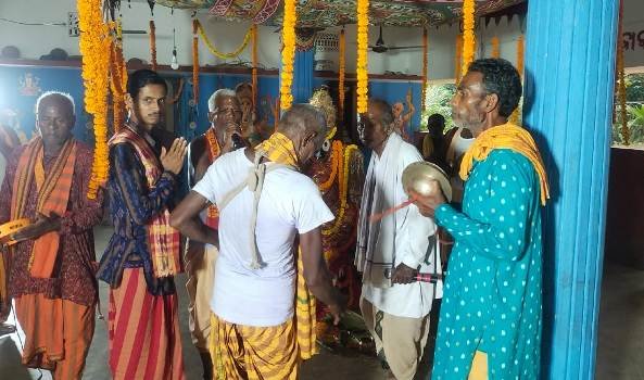 ସିଦ୍ଧ ମଠରେ କୃଷ୍ଣଚନ୍ଦ୍ର ଦାସ ଙ୍କ ଦ୍ୱିତୀୟ ବାର୍ଷିକ ଶ୍ରାଦ୍ଧଉତ୍ସବ