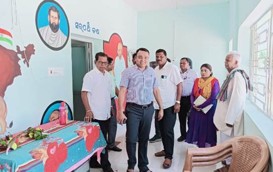 ୫ଟି ବିଦ୍ୟାଳୟ କାର୍ଯ୍ୟ ତଦାରଖ କଲେ ଜିଲାପାଳ