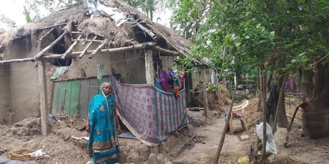 ମିଳୁନି ସରକାରୀ ସହାୟତା, ଭଙ୍ଗାଘରେ ବିତୁଛି ଜୀବନ