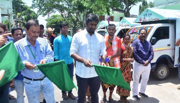 ସମସ୍ତ କୃଷି ଭିତ୍ତିକ ଯୋଜନାର ପ୍ରସାର ଓ ପ୍ରଚାର ନିମନ୍ତେ ଗଞ୍ଜାମ ଜିଲ୍ଲାରେ କୃଷିରଥର ପରିଭ୍ରମଣ