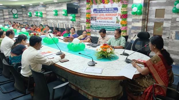 ଅଙ୍ଗନଓ୍ବାଡି କେନ୍ଦ୍ର ନିର୍ମାଣ ସମ୍ପୂର୍ଣ୍ଣ କରିବା ଦିଗରେ ତତ୍ପରତା ହେବା ଜରୁରି ଶିଶୁ ବିକାଶ ଯୋଜନା ସମ୍ପର୍କିତ ସମୀକ୍ଷା ବୈଠକ