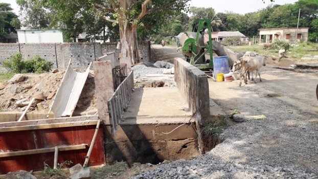 ନିଳୋକ-ଛତାବର ରାସ୍ତା କାର୍ଯ୍ୟ ନିମ୍ନମାନର