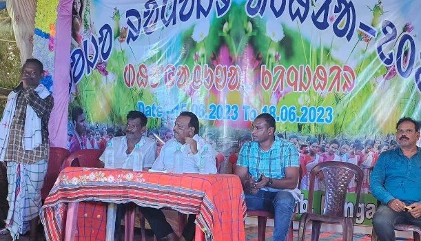 ଡଙ୍ଗାଚୁଆରେ ଧୁମଧାମରେ ଚାଲିଛି ରଜପର୍ବ