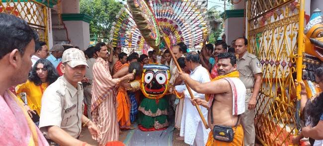 ବାହୁଡା ଯାତ୍ରା ସଂପନ୍ନ, ନିଜ ମନ୍ଦିର ଅଭିମୁଖେ ମହାପ୍ରଭୁ