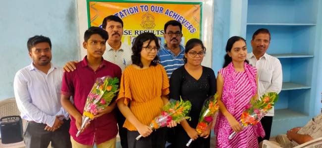ଜୁପିଟର ଏଜୁକେସନ ପକ୍ଷରୁ ସମ୍ବର୍ଦ୍ଧନା ପ୍ରଦାନ କାର୍ଯ୍ୟକ୍ରମ