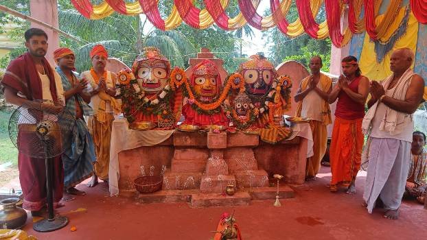 ଜମ୍ଭରା ଜଗନ୍ନାଥ ମନ୍ଦିରରେ ଦେବସ୍ନାନ ପୁର୍ଣ୍ଣୀମା