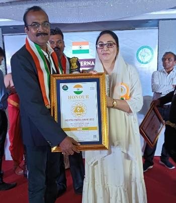 ସାମାଜିକ ସେବା ପାଇଁ ଗଜପତି ଜିଲ୍ଲାର ଡଃ. ଆଲୋକ କୁମାର ବୋଷ ଙ୍କୁ ରାଷ୍ଟ୍ରୀୟ ପ୍ରେରଣା ଆୱାର୍ଡ଼ ୨୦୨୩ ପାଇଁ ସମ୍ମାନିତ 