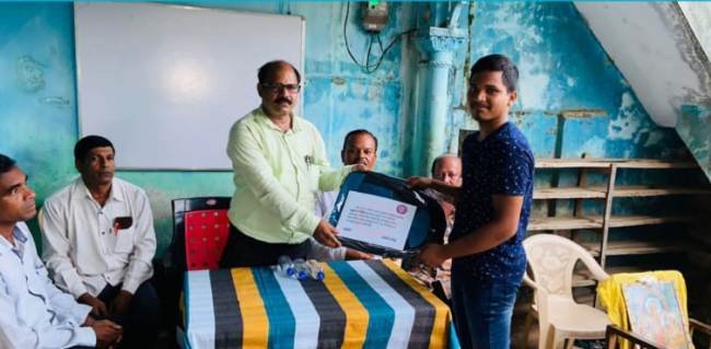 ମାଣିତରାରେ ମେଧାବୀ ଛାତ୍ରଛାତ୍ରୀଙ୍କୁ ସମ୍ବର୍ଦ୍ଧନା