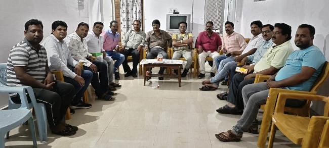 ମିଡ଼ିଆ ଫୋରମର ନିର୍ବାଚନ ସଭାପତି ସନ୍ତୋଷ ସମ୍ପାଦକ ଆଦିତ୍ୟ ତ୍ରିପାଠୀ