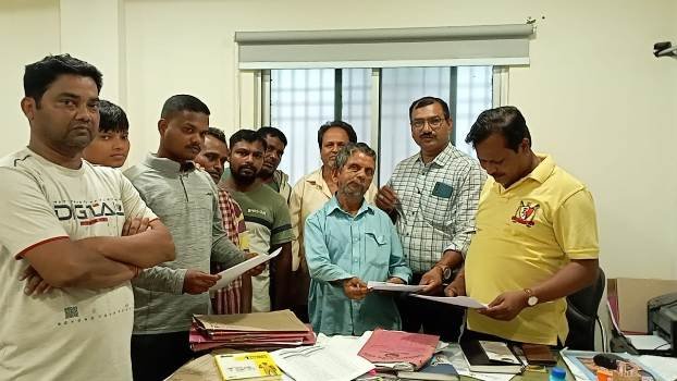 ପଦାରେ ପଡିଲା ଯନ୍ତ୍ରୀ- ଠିକାଦାର ମଧୁଚନ୍ଦ୍ରିକା