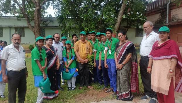 ବନ ମହୋତ୍ସବ ଓ ପୋଷାକ ବିତରଣ ଉତ୍ସବ