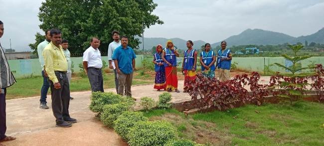 ପିଡି ଆସିଲେ,ଯାହା ଦେଖିବାର ଥିଲା ଦେଖିଲେ ଅବ୍ୟବସ୍ଥା ଆଉ ଦେଖାଗଲା ନାହିଂ