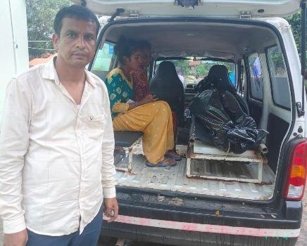 ବିଦ୍ୟୁତ ତାର ଲାଗି ଗ୍ରାମରଖିଙ୍କ ମୃତ୍ୟୁ