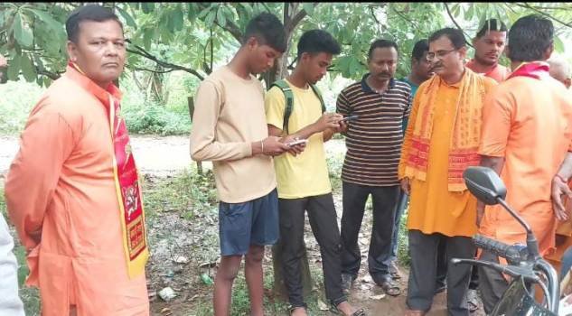 ପାରଳାଖେମୁଣ୍ଡି ରେଲ ଷ୍ଟେସନ ଠାରେ ଗୋ ମାଂସ ବିକ୍ରୀ ନେଇ ଉତ୍ତେଜନା