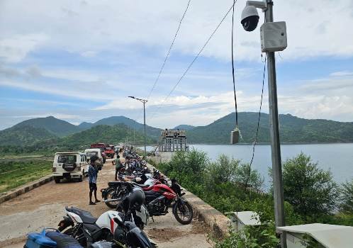 ଢୁଷଗୁଡା ରେତ ଜଳ ସେଚିତ ପ୍ରକଳ୍ପ ଜଣେ ଛାତ୍ର ପାଣିରେ ବୁଡି ନିଖୋଜ