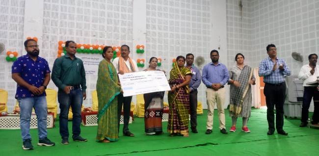 ଛତ୍ରପୁର ବ୍ଲକ ସ୍ତରୀୟ ମହିଳା ସ୍ୱୟଂ ସହାୟିକା ଗୋଷ୍ଠୀ ନିମନ୍ତେ ଋଣ ମେଳା