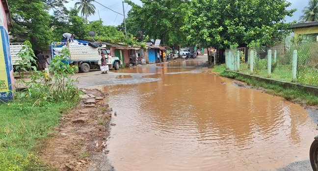 ମରୈଗାଁ ମୁଖ୍ୟ ରାସ୍ତା ବିପର୍ଯ୍ୟସ୍ଥ, ପୁର୍ତ୍ତ ବିଭାଗ ଜାଣି ଅଜଣା
