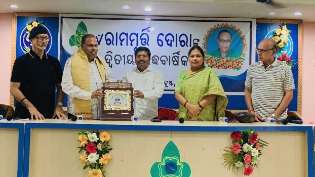 ମାନ୍ୟବର ମନ୍ତ୍ରୀ “ସେବା ସମ୍ମାନ” ପ୍ରଦାନ କଲେ