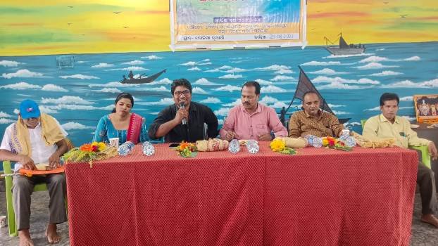 ସାମୁଦ୍ରିକ ମତ୍ସ୍ୟଜୀବିଙ୍କ ନିମନ୍ତେ ମତ୍ସ୍ୟବିଭାଗ ପକ୍ଷରୁ ଏକ ସଚେତନତା ଶିବିର