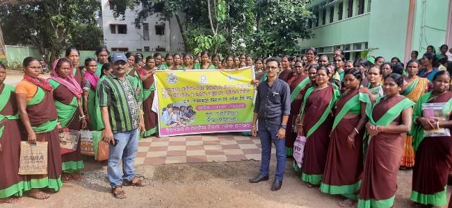 ଖାଦ୍ଯ ନିରାପତ୍ତା ଓ ସ୍ବଚ୍ଛତା ସଂକ୍ରାନ୍ତରେ ପାଚିକା ଓ ସହାୟିକାଙ୍କୁ ତାଲିମ