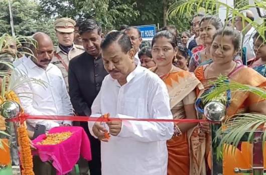 ଛତ୍ରପୁର ଏନଏସି ପକ୍ଷରୁ ମନ୍ତ୍ରୀଙ୍କ ଦ୍ୱାରା ଦାଣ୍ଡିଯାତ୍ରା ପ୍ରତିମୂର୍ତ୍ତି ଉଦଘାଟିତ