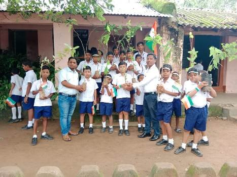 ବି.ଇ.ଓ ଙ୍କ ବୃକ୍ଷରୋପଣ ନିଶା, ଆରମ୍ଭ କଲେ ମୋ ଚାରା, ମୋ ସେଲଫି କାର୍ଯ୍ୟକ୍ରମ