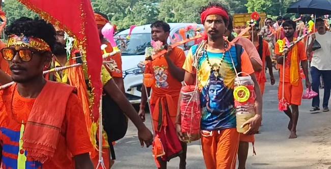 ଶ୍ରୀ ଶ୍ରୀ ଐଶ୍ବଆନଏଶ୍ବର ମନ୍ଦିରରେ ଜଳଲାଗି କଲେ କାଉଡିଆ