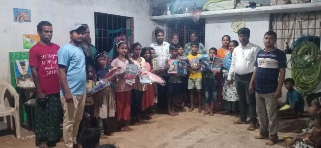 ଗ୍ରୀନ ଫାଉଣ୍ଡେସନ ପକ୍ଷରୁ ବିଦ୍ୟାର୍ଥୀଙ୍କୁ ସହାୟତା