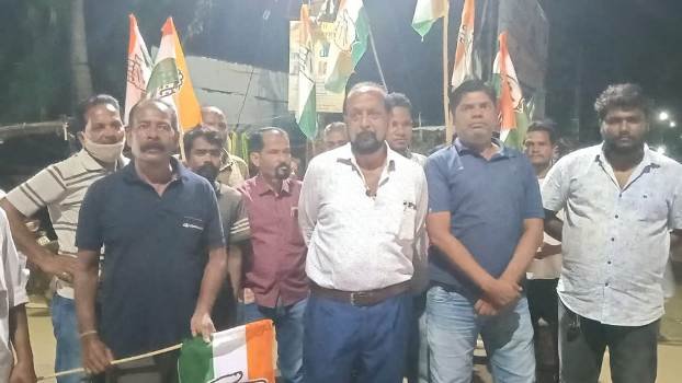 ରାହୁଲ ଗାନ୍ଧୀ ମାମଲା ରେ ସୁପ୍ରିମକୋର୍ଟ ରାୟ ପରେ କଂଗ୍ରେସ ତରଫରୁ ବିଜୟ ଉତ୍ସବ ପାଳିତ