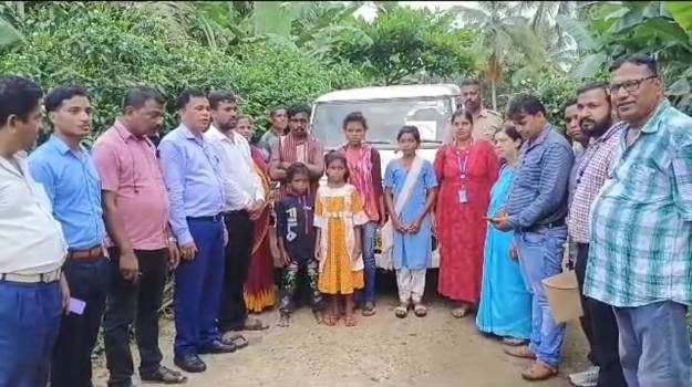 ଜହ୍ନ ସମେତ ଚାରି ଭାଇ ଭଉଣୀଙ୍କ ଦାୟିତ୍ବ ବହନ କଲେ ଜିଲ୍ଲା ପ୍ରଶାସନ