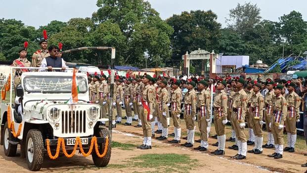 ରାଇରଙ୍ଗପୁର ଷ୍ଟାଡ଼ିୟମରେ ୭୭ ତମ ଉପଖଣ୍ଡସ୍ଥରୀୟ ସ୍ବାଧୀନତା ଦିବସ ପାଳିତ