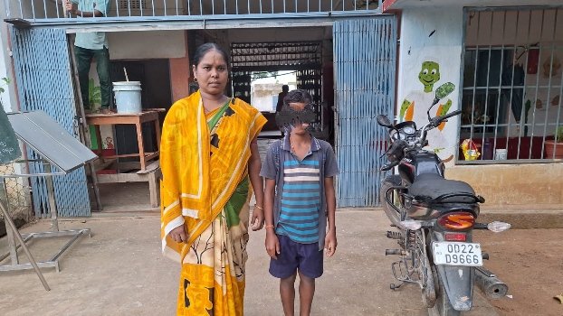 ମାସେ ହେଲା ବଳାଶ୍ରମରୁ ନିଖୋଜ ଥିବା ଛାତ୍ରକୁ ଉଦ୍ଧାର କଲା ପୁଲିସ