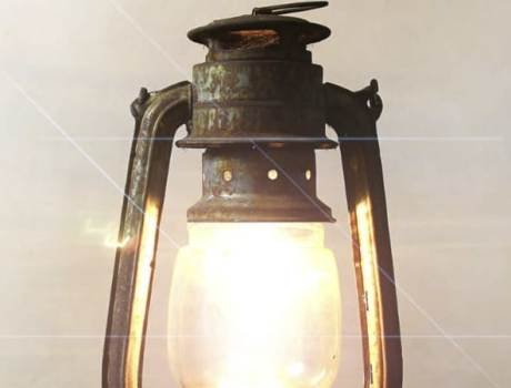 ସେ ଯୁଗର ଲଣ୍ଠନ ଏବେ ଅଲୋଡ଼ା ହୋଇଛି ଅଭାବୀ ମଣିଷଙ୍କ ସ୍ମୃତି ପାଲଟିଛି