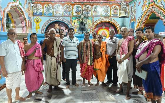 ମା ମଙ୍ଗଳା ଙ୍କ ଷୋଡ଼ଶ ଉପଚାର ପୂଜାପଣ୍ଡା ଭାବେ କୃତକାର୍ଯ୍ୟ ହେଲେ ସଞ୍ଜୟ