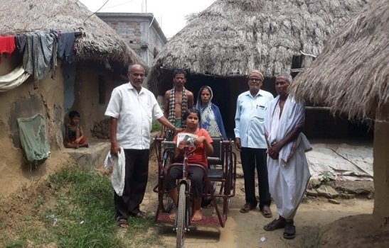 ଭିନ୍ନକ୍ଷମ ଛାତ୍ରୀଙ୍କୁ ମେଧାବୃତ୍ତି ପ୍ରଦାନ କଲା ଟ୍ରଷ୍ଟ