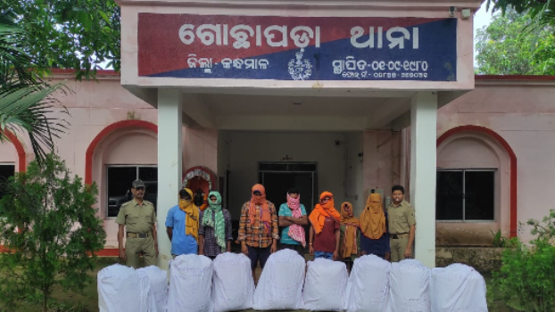 ଗଞ୍ଜେଇ ସହ ୬ ବାଇକ ଜବତ