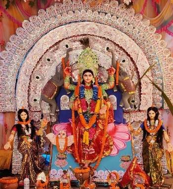 ତୁଳସୀପୁର ଲକ୍ଷ୍ମୀବଜାର ଠାରେ ଗଜଲକ୍ଷ୍ମୀ ପୂଜା ଅନୁଷ୍ଠିତ