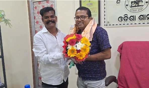 ବିଡିଓଙ୍କୁ ସ୍ୱାଗତ ଜଣାଇଲେ ବ୍ଲକ ଉପାଧ୍ୟକ୍ଷ