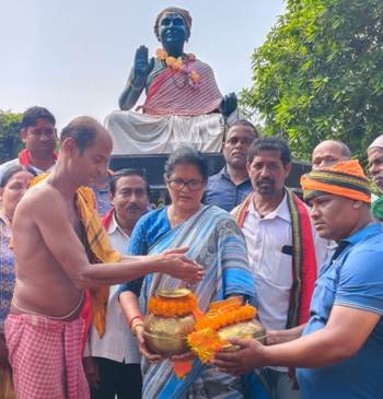 ମୋ ଦେଶ ମୋ ମାଟି ପାଇଁ ମାଟି ସଂଗ୍ରହ