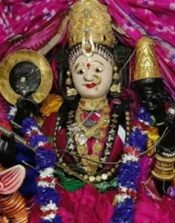 ରଘୁନାଥ ବେଶ ରେ ଦର୍ଶନ ଦେଲେ ମା ମଙ୍ଗଳା