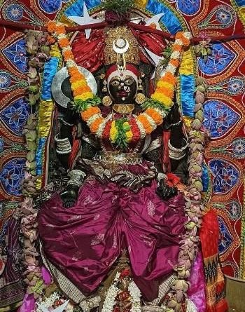 ଭକ୍ତି ଓ ନିଷ୍ଠା ରେ ଚାଲିଛି ମା ମଙ୍ଗଳା ଙ୍କ ମନ୍ଦିର ରେ ଶାରଦୀୟ ପାର୍ବଣ ପୂଜା