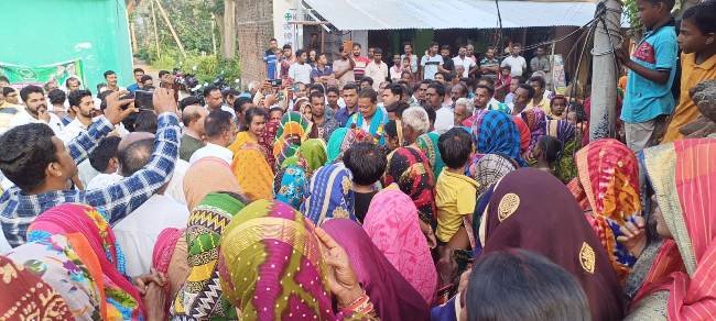 ସାନଖେମୁଣ୍ଡି ଜନସମ୍ପର୍କ ପଦଯାତ୍ରାରେ ଗୌତମୀରେ ଦଳୀୟ ଅସନ୍ତୁଷ୍ଠ