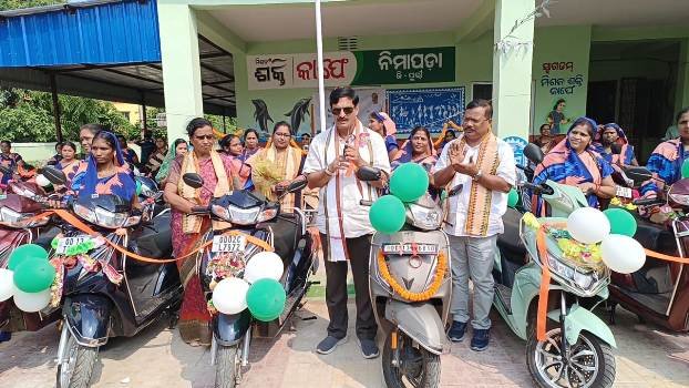 ମିଶନ ଶକ୍ତି ସ୍କୁଟର ଯୋଜନାର ଶୁଭାରମ୍ଭ