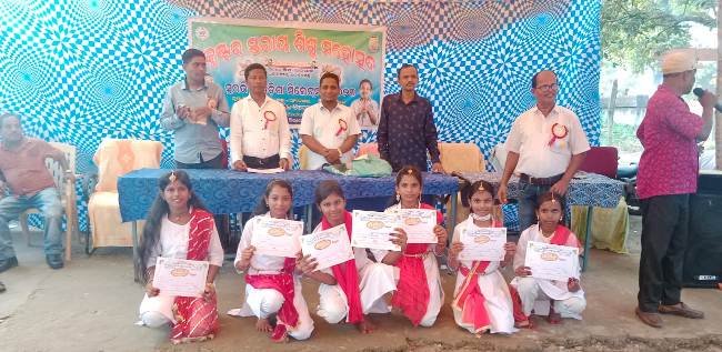 ଡୁମାକୁମ୍ପା କ୍ଳଷ୍ଟର ସ୍ତରୀୟ ସୁରଭି ଓ ଓଡିଶା ମିଲେଟସ୍ ୨୦୨୩ ଅନୁଷ୍ଠିତ