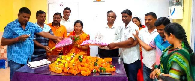 ନବ ନିର୍ବାଚିତ ଦିଗପହଣ୍ଡି ବ୍ଳକ ଅଧ୍ୟକ୍ଷା ଯମୁନାଙ୍କ ଦାୟିତ୍ଵ ଗ୍ରହଣ