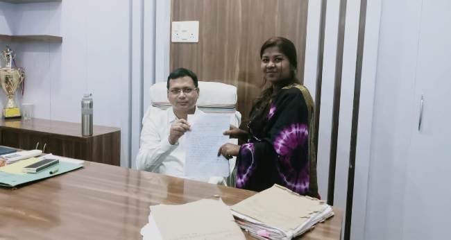 ବଞ୍ଚୋ ଗ୍ରାମ୍ୟରାସ୍ତା ମରାମତି ପାଇଁ ଉପଜିଲ୍ଲାପାଳଙ୍କୁ ଦାବିପତ୍ର