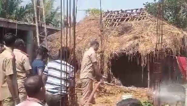 ଅଗ୍ନିକାଣ୍ଡରେ ଦୁଇ ବଖରା ନଷ୍ଟ